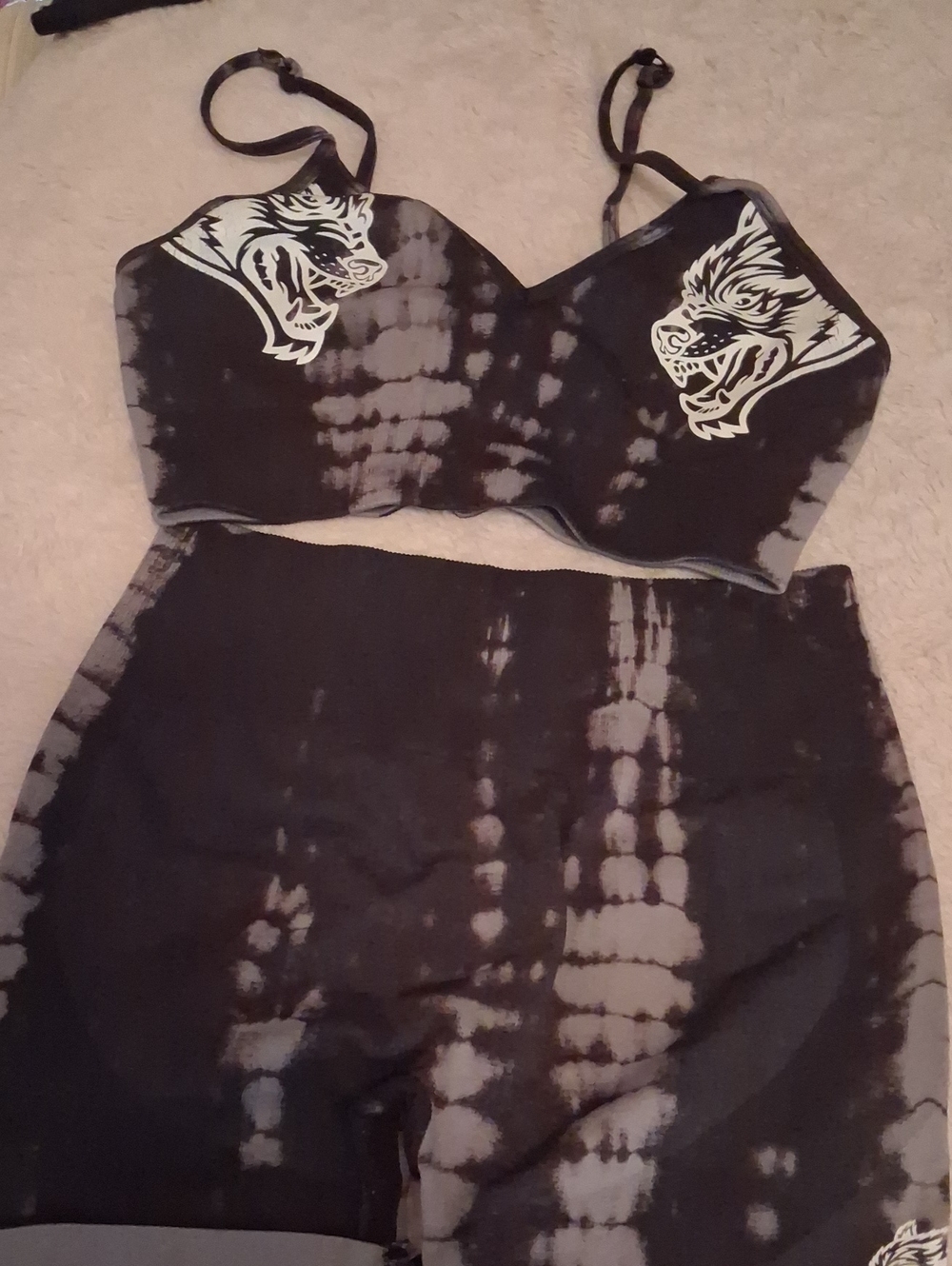 Wolven Black & Gray Tie-Dye Sports Bra and Shorts Set